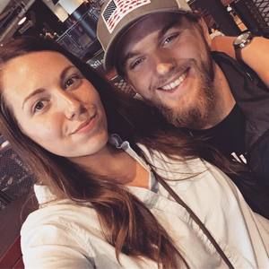 Meet your Posher, Hailey